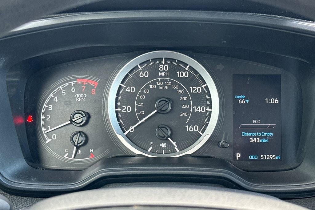 Used 2020 Toyota Corolla LE image 25