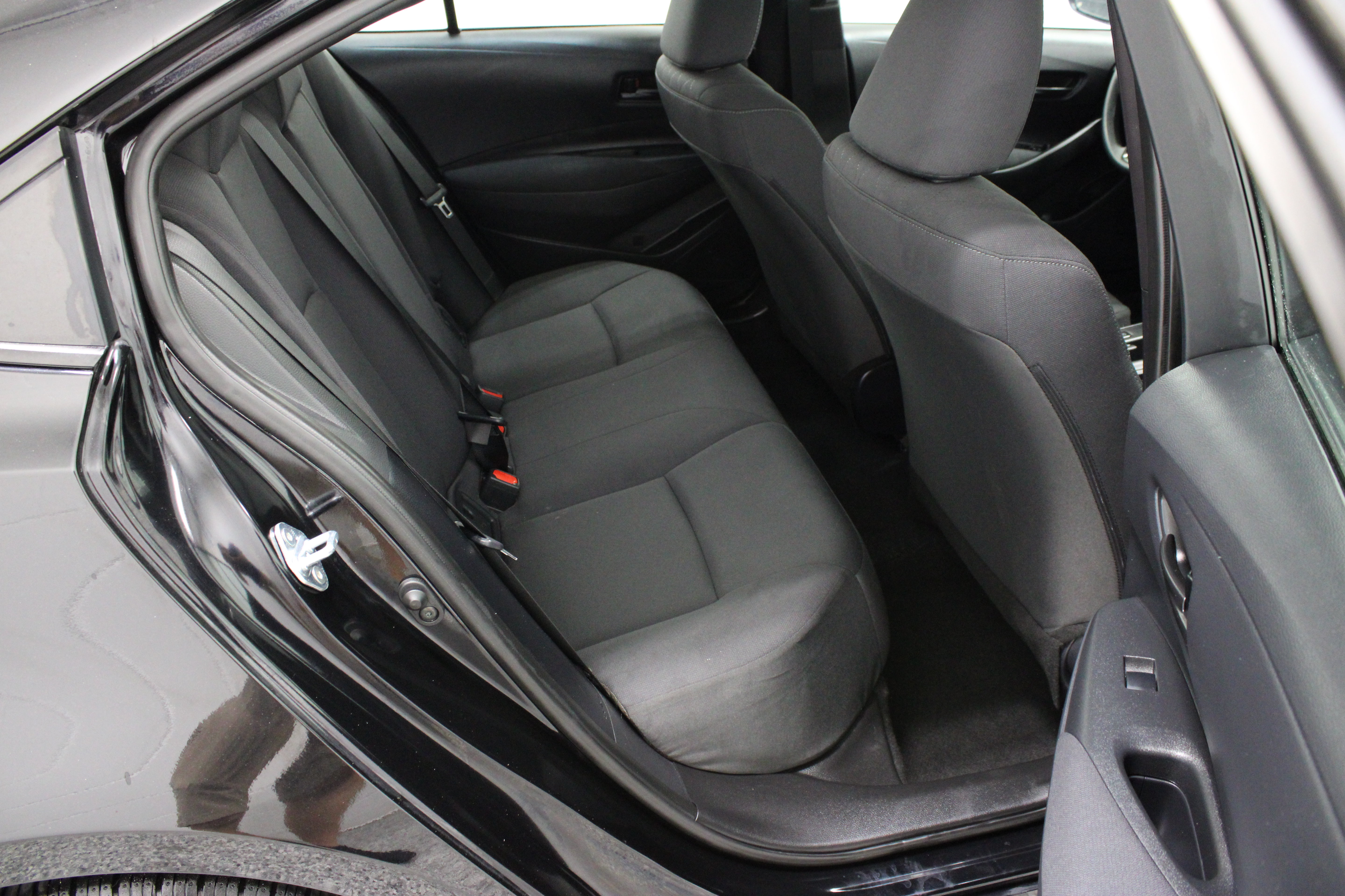 Certified 2026 Toyota Corolla LE FWD image 30