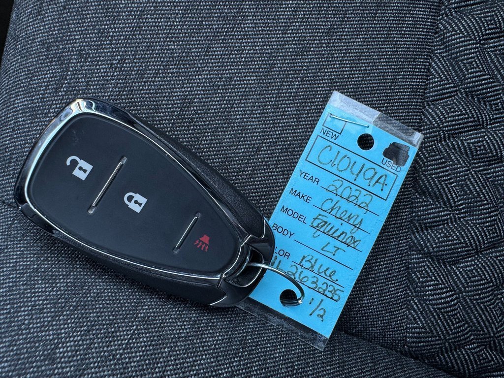 Used 2022 Chevrolet Equinox LT image 28