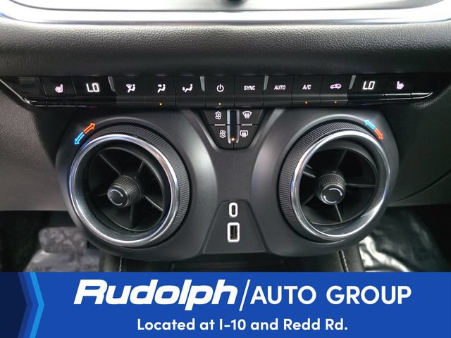 Used 2025 Chevrolet Blazer LT FWD image 22
