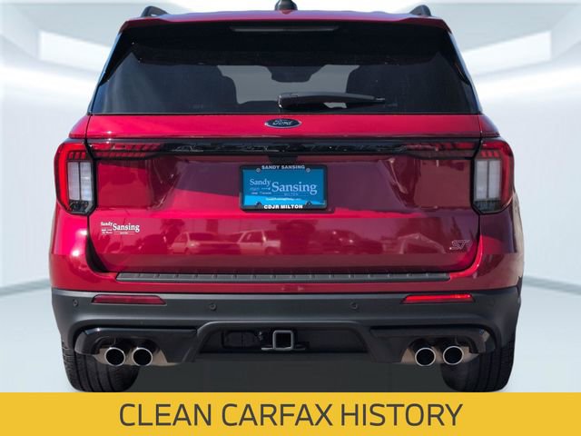 Used 2025 Ford Explorer ST image 4