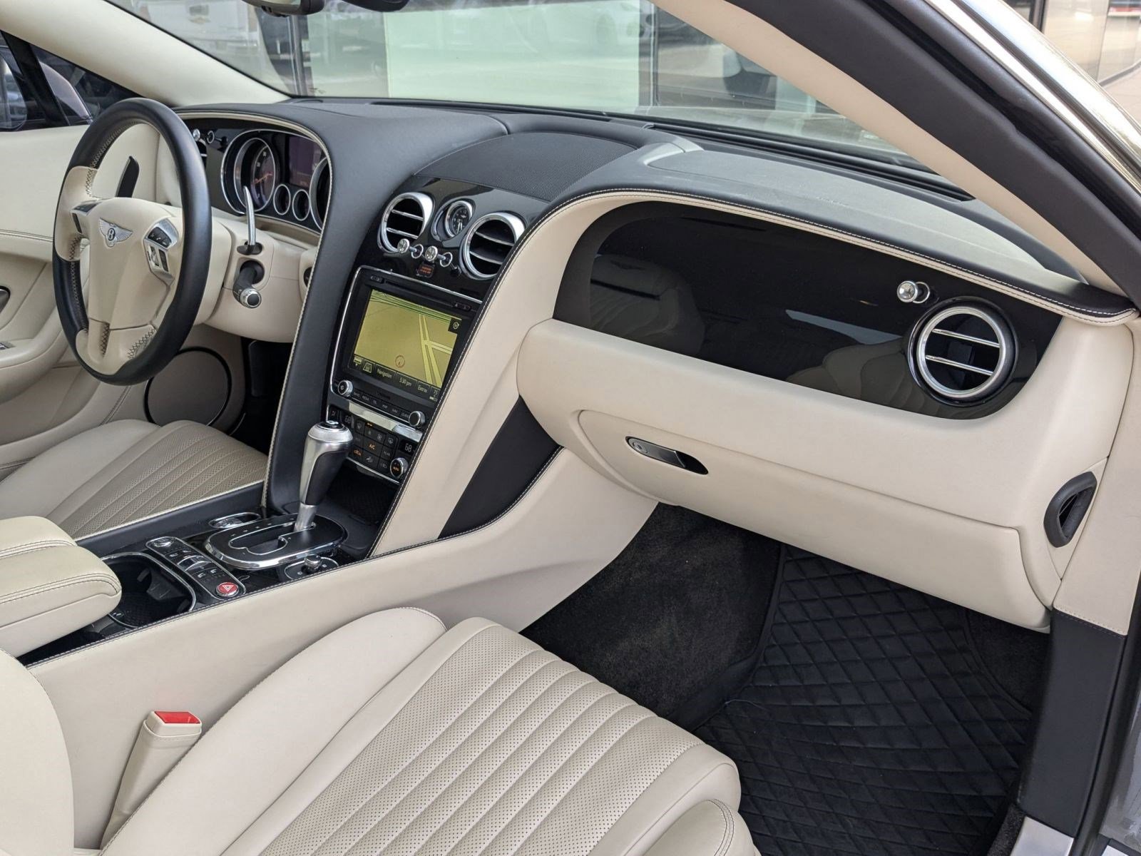 Used 2016 Bentley Continental GT V8 S image 21