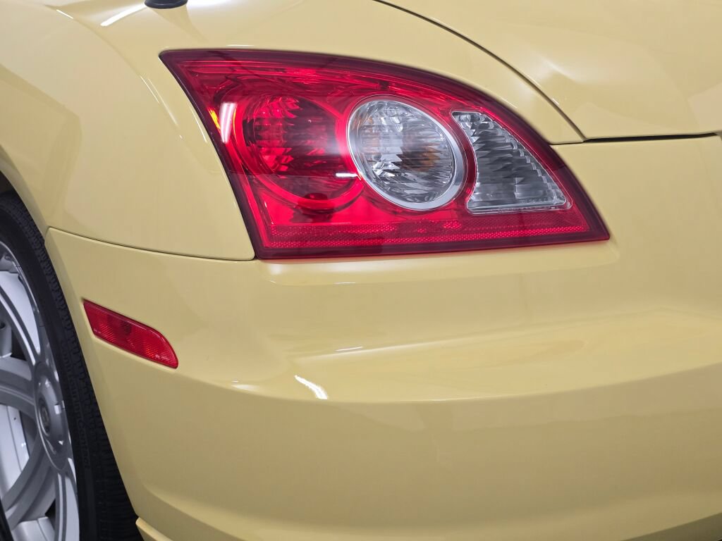 Used 2005 Chrysler Crossfire Limited RWD image 57