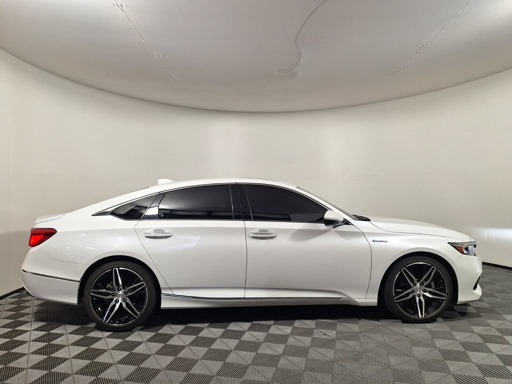 Used 2022 Honda Accord Touring image 4