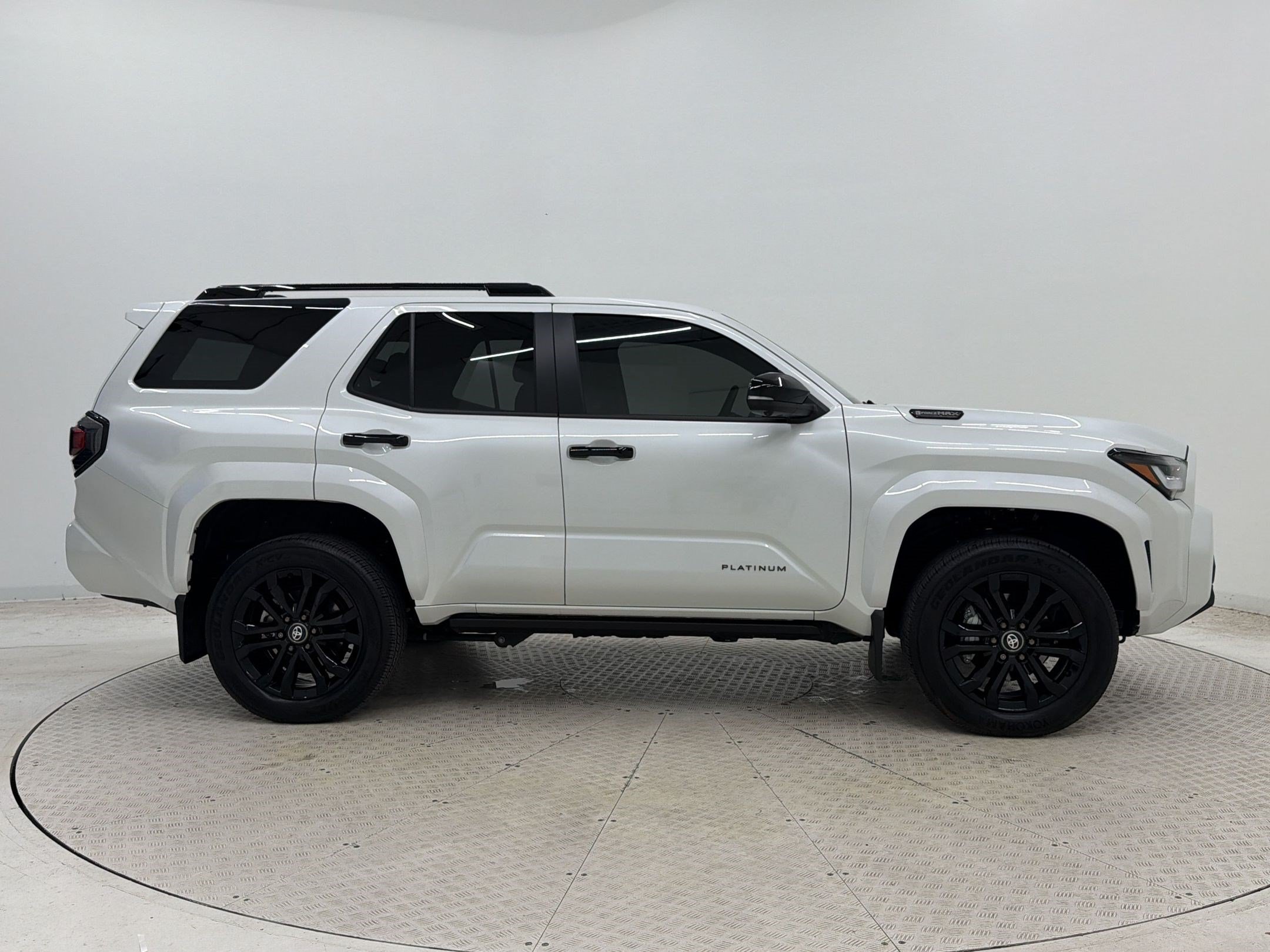 Used 2025 Toyota 4Runner Platinum AWD/4WD image 8