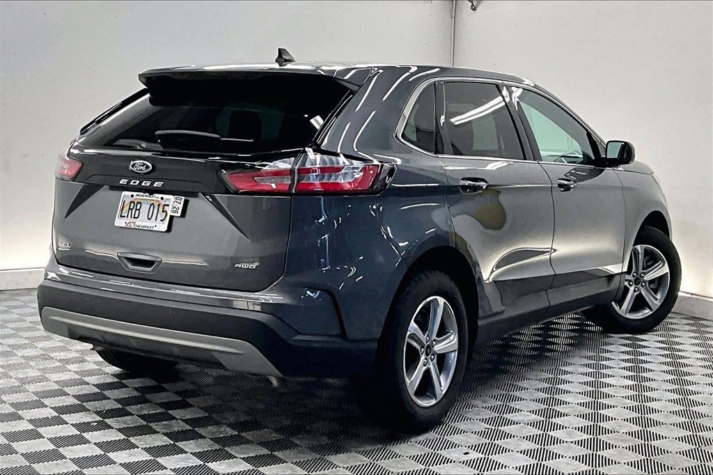 Used 2023 Ford Edge SEL w/ Convenience Package image 12
