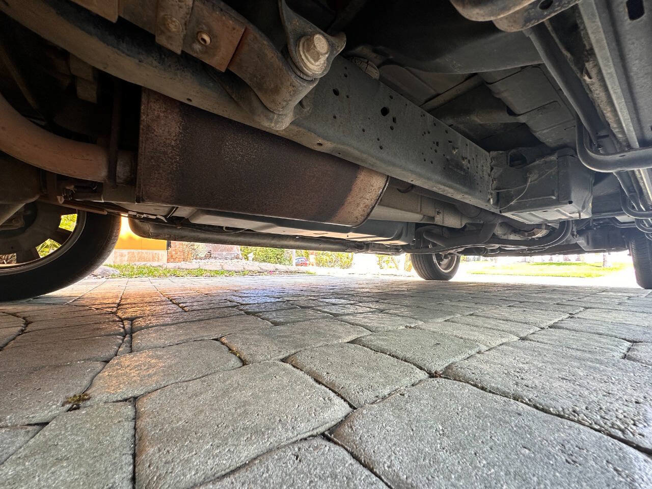 Used 2010 Ford E-350 and Econoline 350 XLT RWD image 39