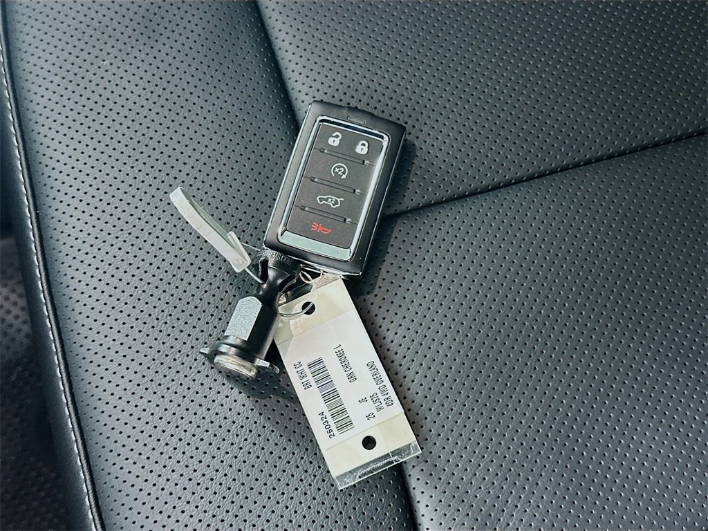 New 2025 Jeep Grand Cherokee L Overland image 20