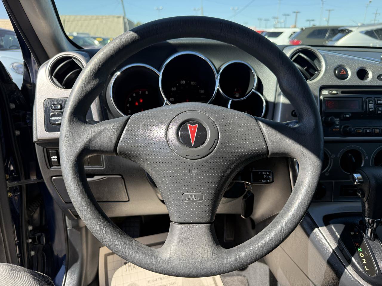 Used 2005 Pontiac Vibe w/ Power Group Value Package FWD image 15