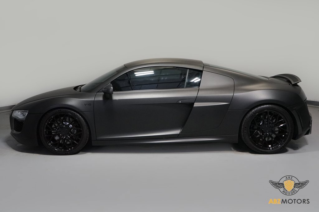 Used 2011 Audi R8 V10 image 5