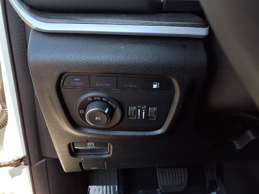 Used 2022 Jeep Grand Cherokee Limited 4xe AWD/4WD image 14