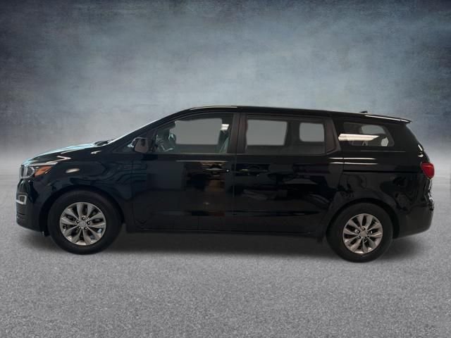 Used 2020 Kia Sedona L image 10