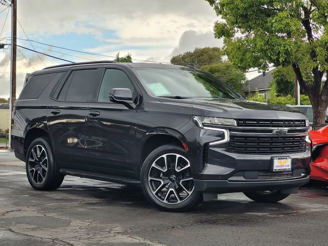 Used 2022 Chevrolet Tahoe RST w/ Sport Performance Package AWD/4WD image 2