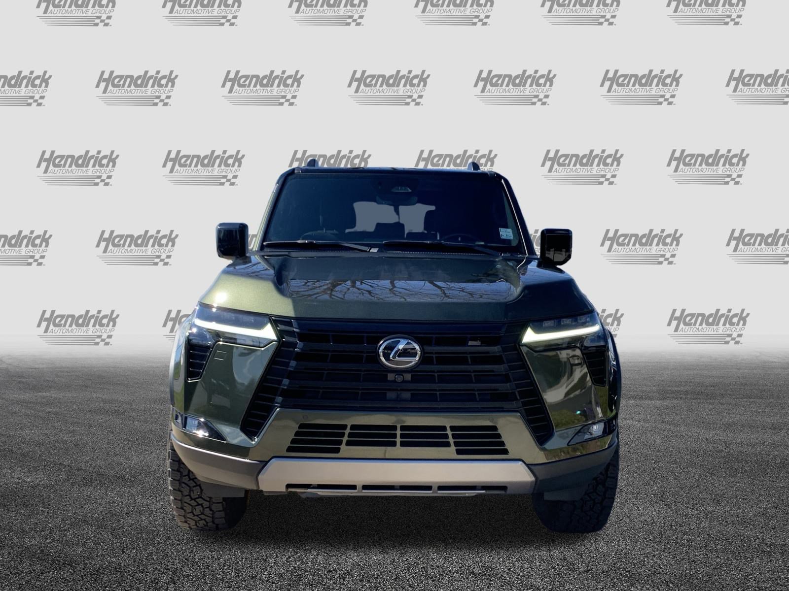 Used 2024 Lexus GX 550 image 3