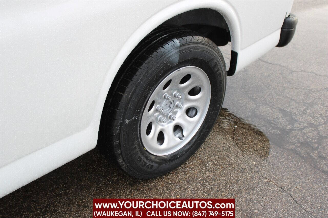 Used 2011 Chevrolet Express 1500 image 9