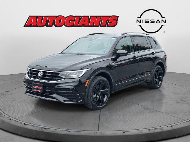 Used 2024 Volkswagen Tiguan SE R-Line AWD/4WD image 7