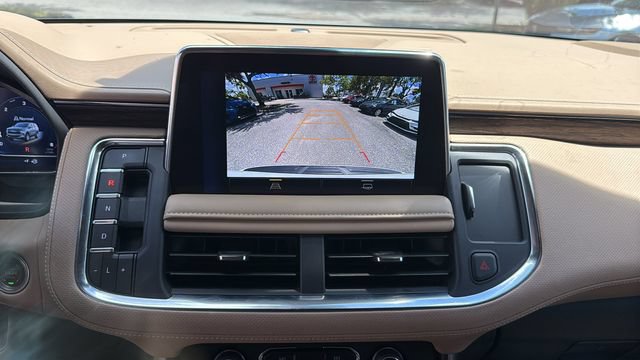 Used 2024 Chevrolet Suburban Premier RWD image 24