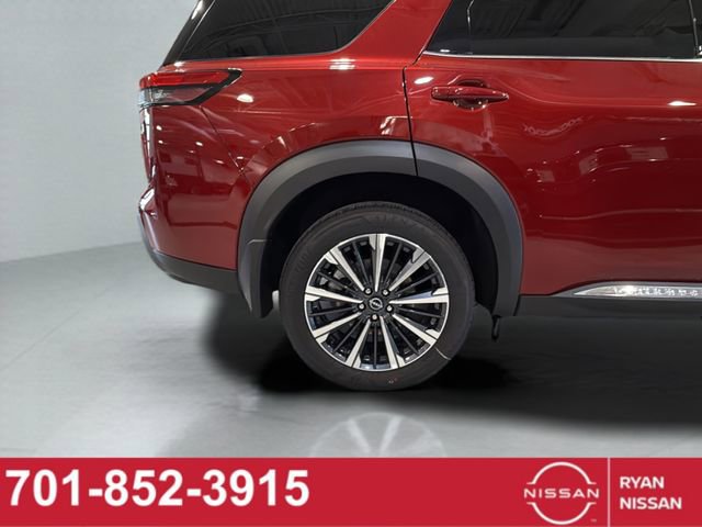 New 2026 Nissan Pathfinder Platinum image 21
