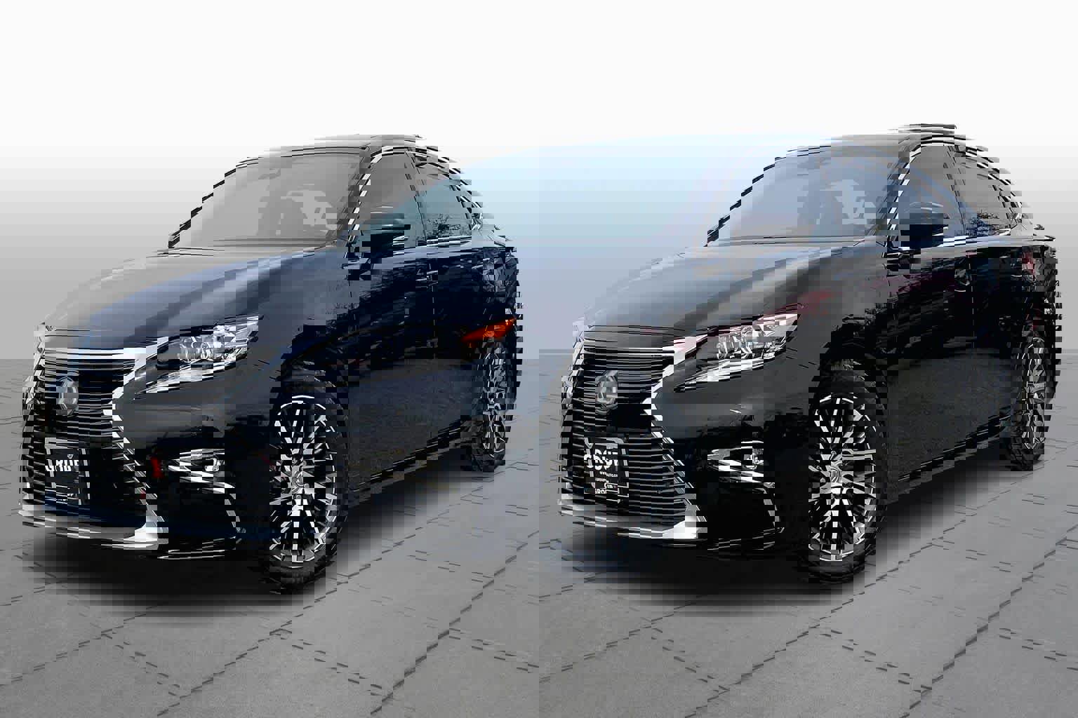 Used 2016 Lexus ES 350 image 2