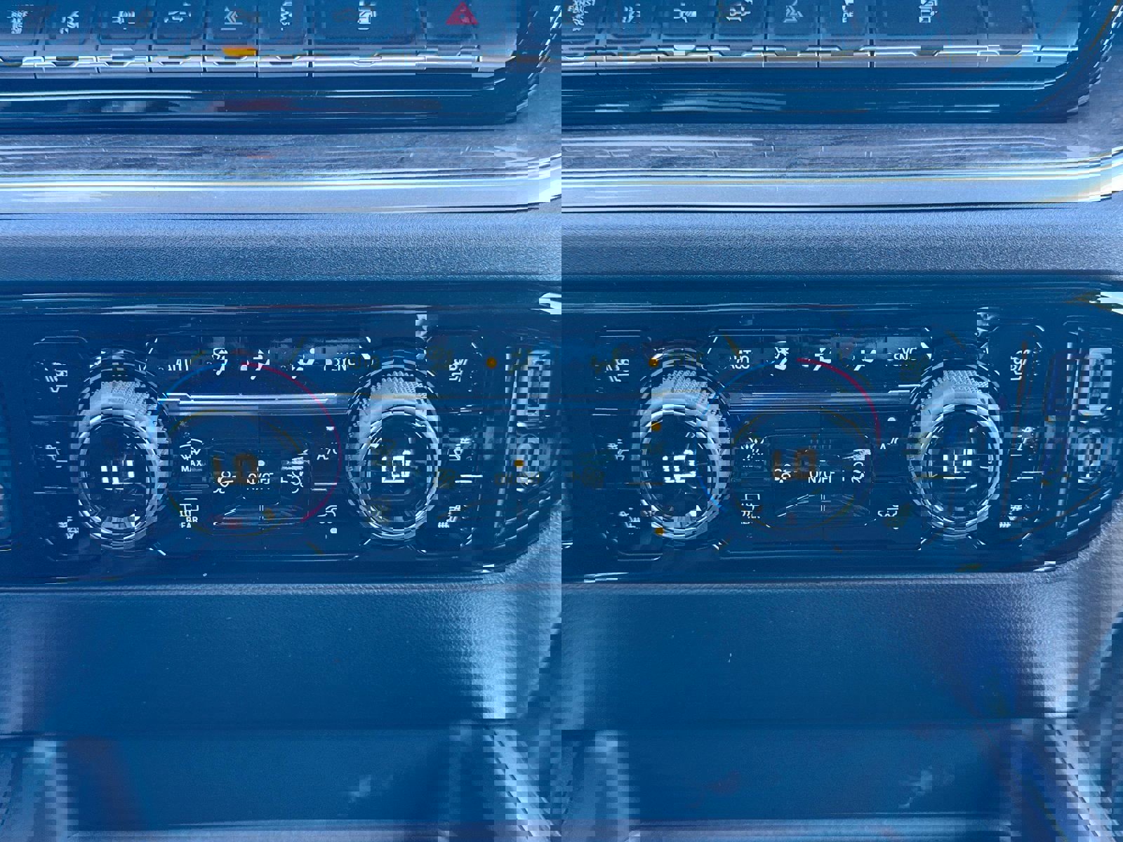 New 2026 Chevrolet Silverado 3500 LTZ w/ LTZ Plus Package image 29