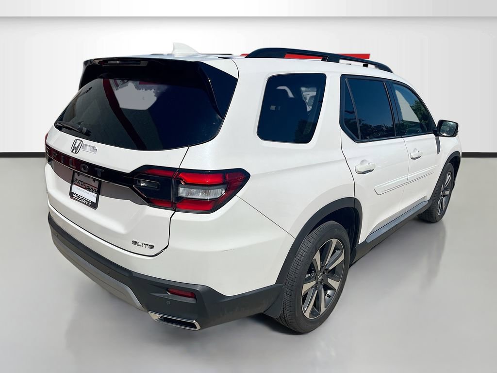 Used 2023 Honda Pilot Elite image 7
