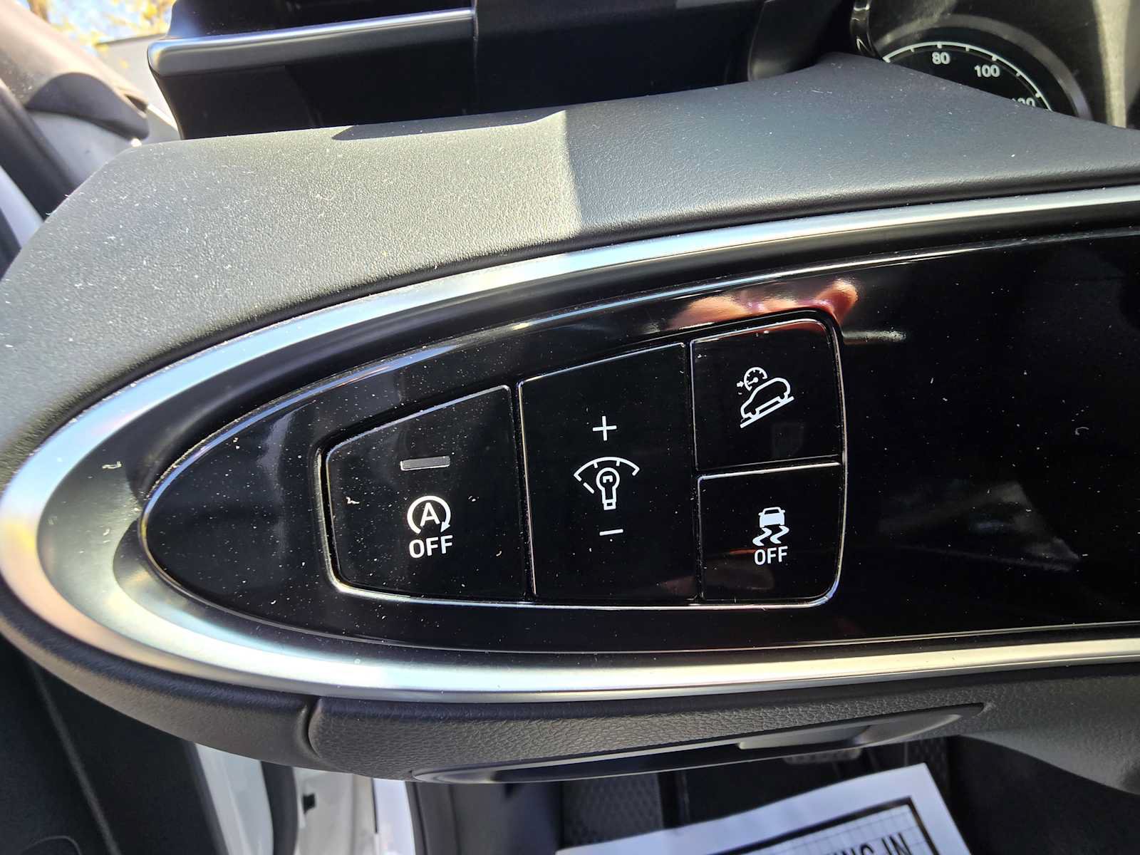 Used 2025 Genesis GV70 2.5T AWD/4WD image 22