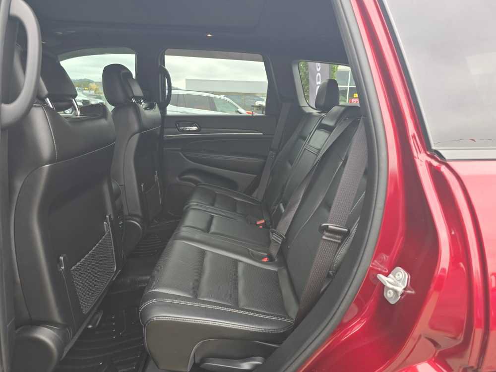Used 2021 Jeep Grand Cherokee Limited w/ Quick Order Package 2GK 80th AWD/4WD image 16
