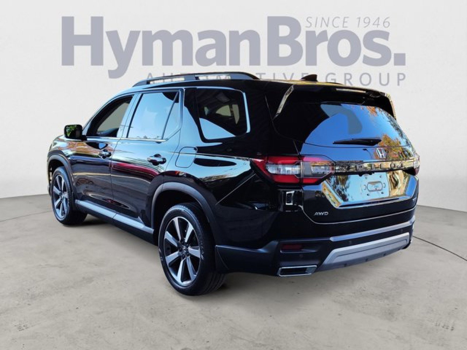 Used 2023 Honda Pilot Touring image 5