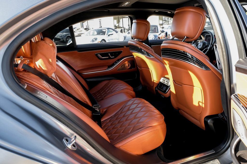 Used 2023 Mercedes-Benz S 580 4MATIC Sedan image 32