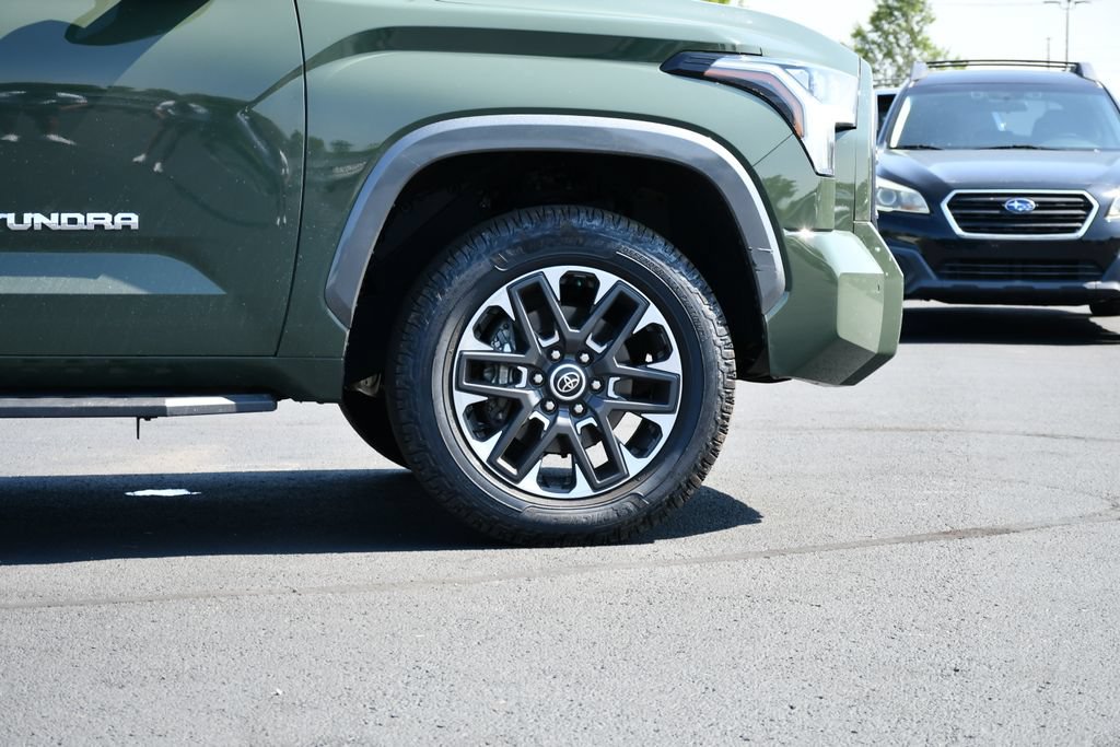 Used 2022 Toyota Tundra Limited AWD/4WD image 9