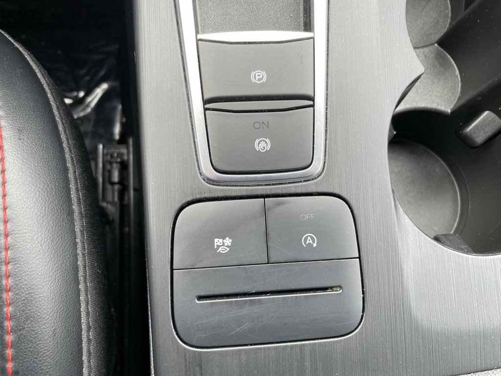 Used 2024 Ford Escape ST-Line image 15