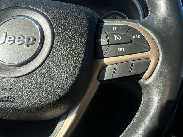 Used 2015 Jeep Cherokee Limited w/ Luxury Group image 21