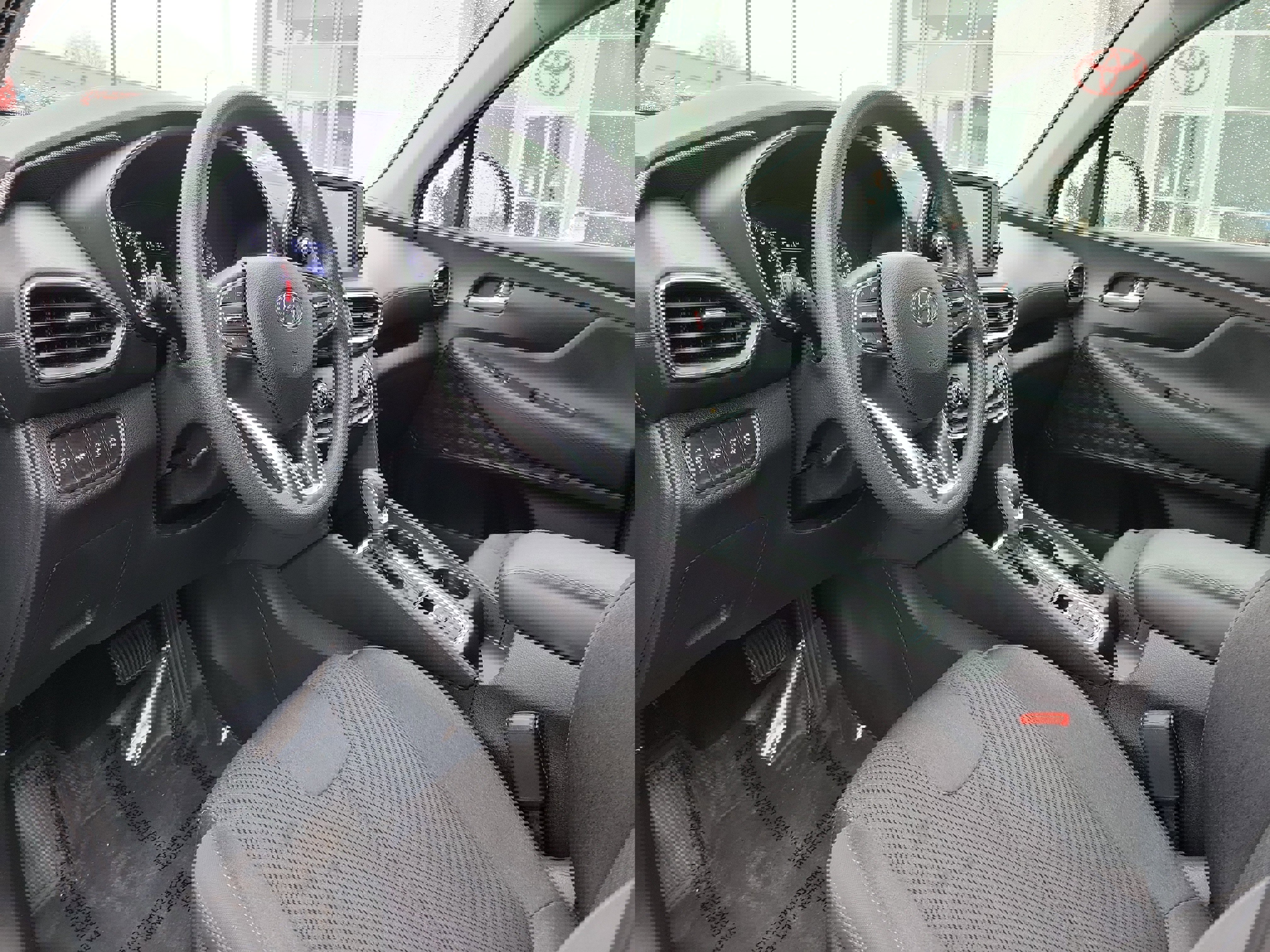 Used 2020 Hyundai Santa Fe SE image 19