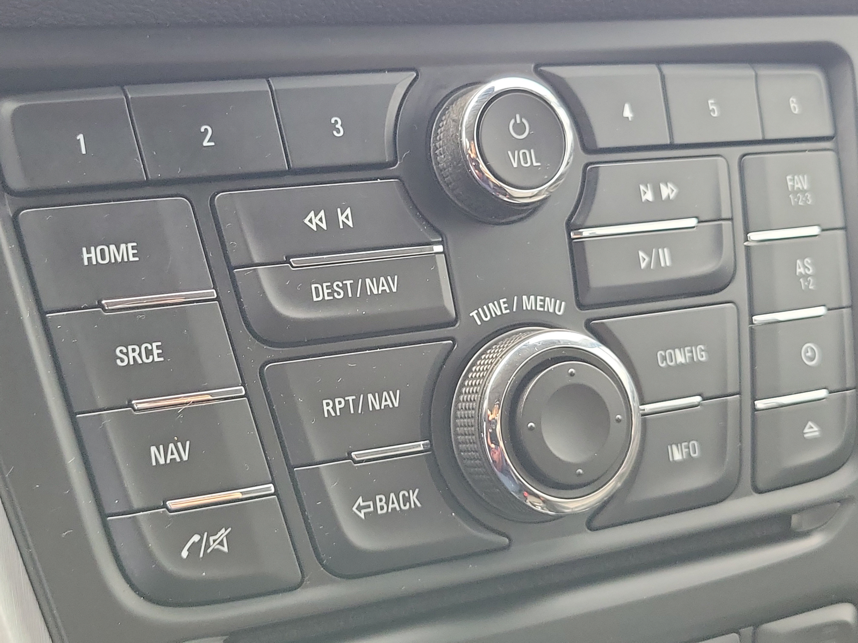 Used 2014 Buick Encore Leather FWD image 27