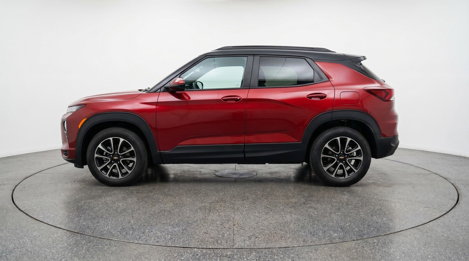 Used 2025 Chevrolet TrailBlazer LT FWD image 5