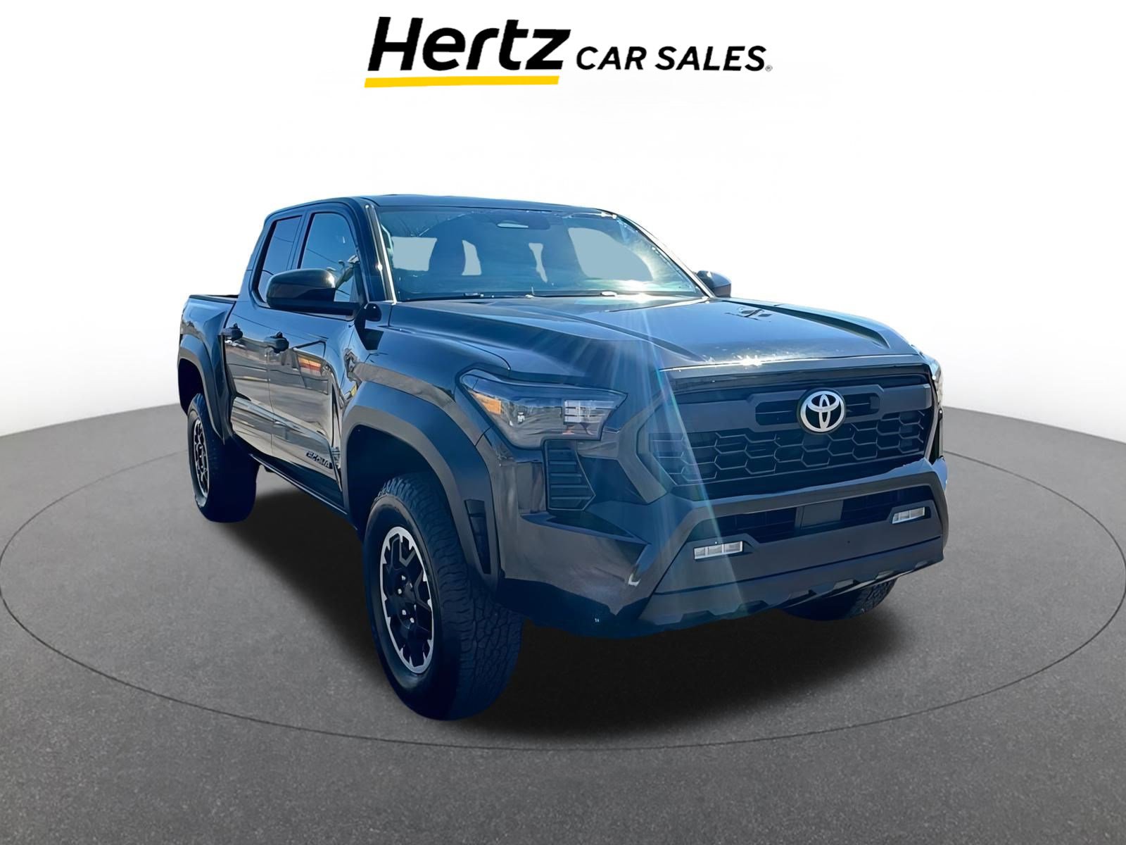 Used 2025 Toyota Tacoma SR video 1