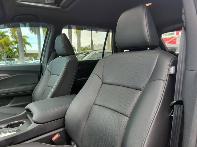Used 2025 Honda Passport EX-L image 15