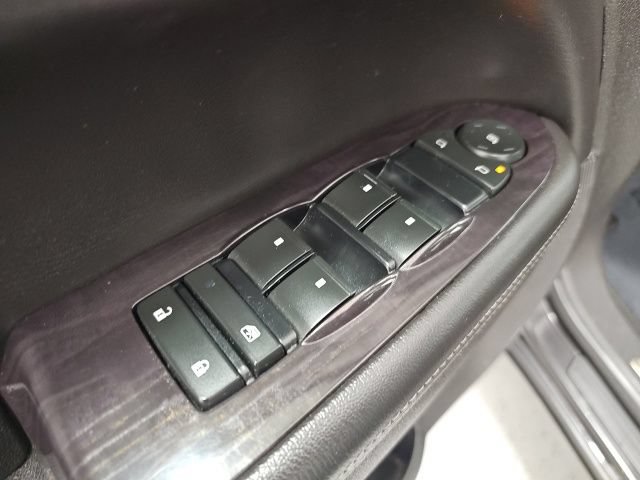 Used 2017 Buick Enclave Leather AWD/4WD image 13