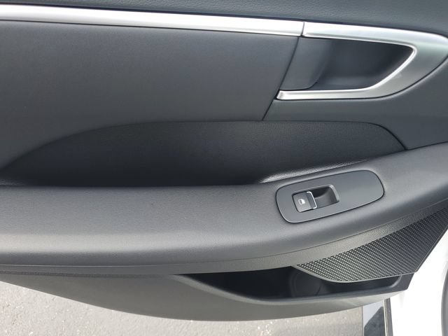 New 2026 Hyundai Sonata SEL FWD image 14