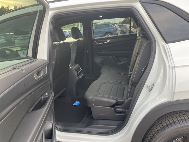 New 2026 Volkswagen Atlas Cross Sport SEL R-Line image 24