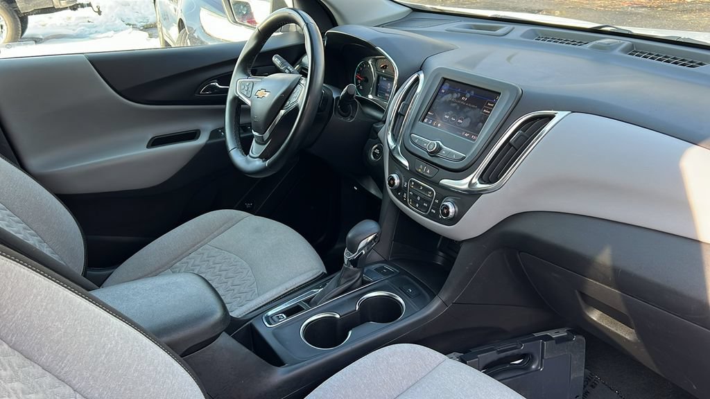 Used 2024 Chevrolet Equinox LT AWD/4WD image 11