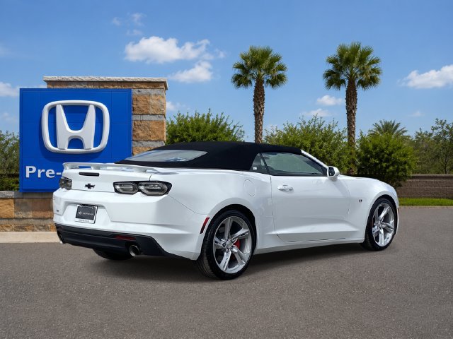 Used 2021 Chevrolet Camaro SS RWD image 5