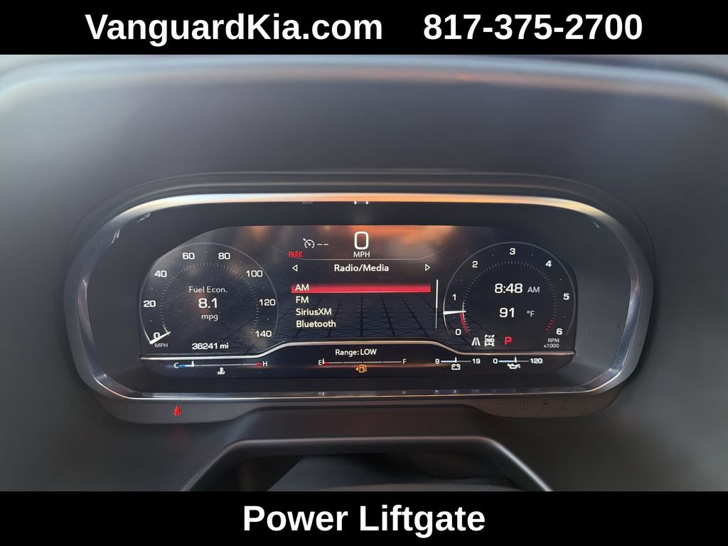 Used 2024 GMC Yukon AT4 w/ Technology Package AWD/4WD image 11