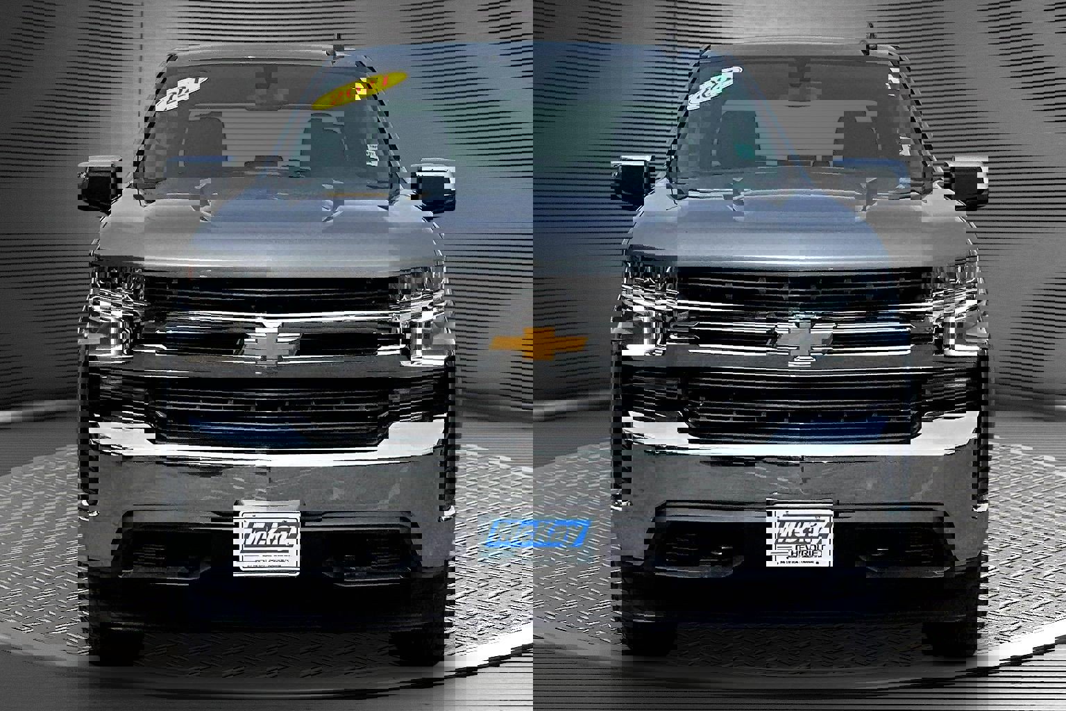 Used 2021 Chevrolet Silverado 1500 LT image 2