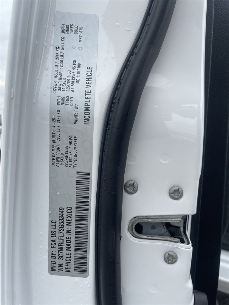 New 2025 RAM 4500 Tradesman image 26