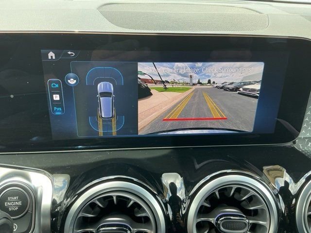 Certified 2025 Mercedes-Benz GLB 250 image 22