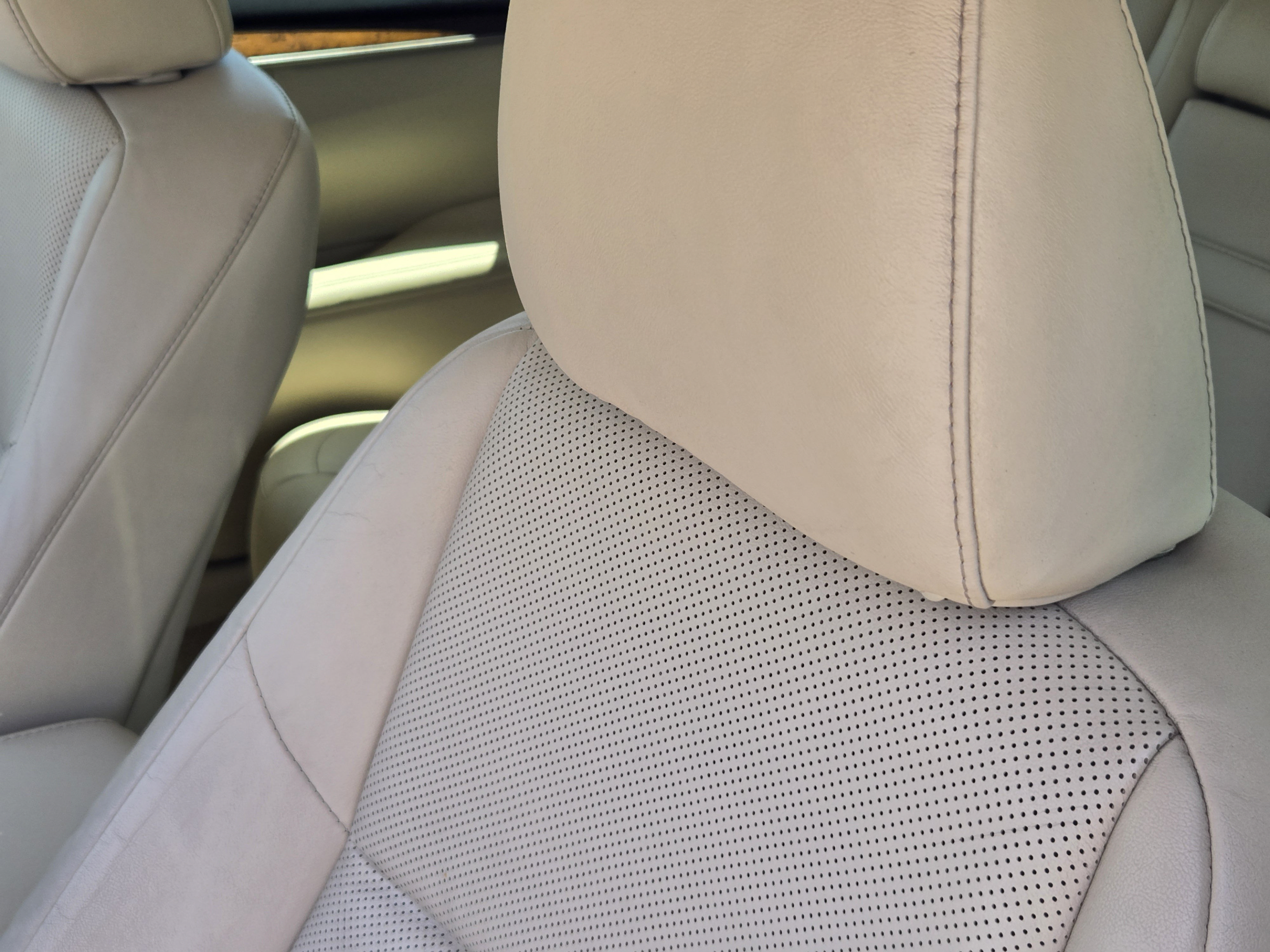 Used 2015 Lexus ES 350 w/ Luxury Package FWD image 22