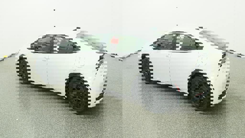 New 2026 Toyota Prius Plug-In Hybrid image 4