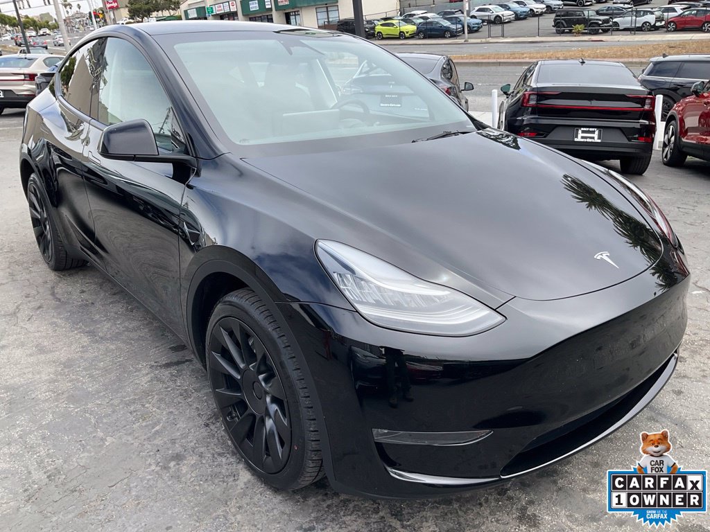 Used 2023 Tesla Model Y Long Range AWD/4WD image 81