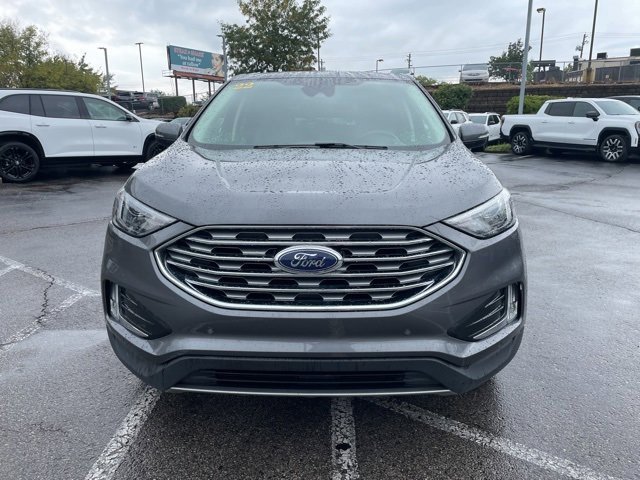 Used 2022 Ford Edge Titanium image 3